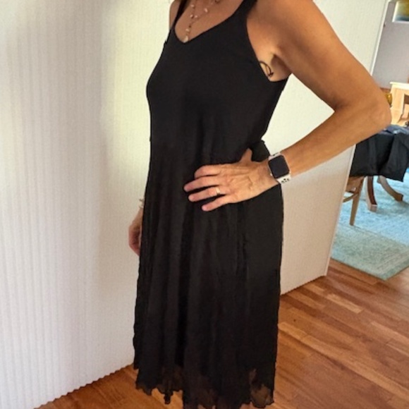 Comfy USA Black Midi Dress NWT - Picture 1 of 14